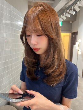 ボタン ハカタ(VOTAN hakata) 【前田七音】レイヤーカット/ヘーゼルベージュ/ブリーチなし