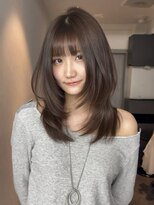 アイヴァン(AIVAN) ミディアムハッシュカット ブラウンベージュ レイヤーii