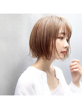ウィールール 栄町店(WE RULE) シースルーバング×切りっぱなしショートボブ|ベージュブラウン