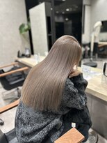 アテ(Ate)&nbsp;シルバーベージュ