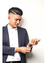 メリケンバーバーショップ フクオカ(MERICAN BARBERSHOP FUK)&nbsp;サイドパートショートセミウェットワイルドツーブロックテクノ44