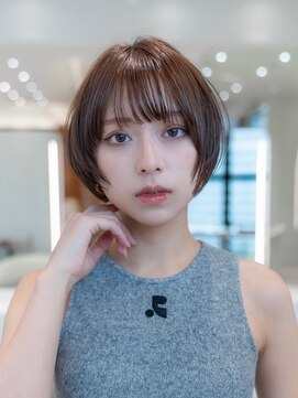 イオ 本厚木(io) 20代30代大人美人ショートボブ/ショートヘア/オリーブベージュ