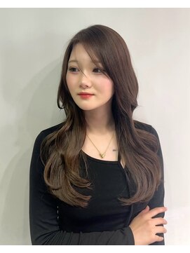 ワン バイ ジ エクト(One by The Ect) 大人色気レイヤー小顔前髪シースルーバングアッシュベージュ