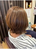 シルキーベージュ☆くびれレイヤーカット大人可愛い外ハネミディ