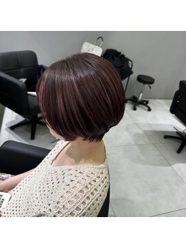 ルイス 喜連瓜破(Luis) ピンクハイライト