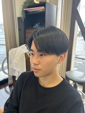 ノワールティグル(noir tigre) センター分けマッシュ