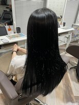 アンジェロ カリノ(Angelo Carino)&nbsp;【髪質改善】ツヤ髪オイル縮毛＿ブルーブラック＿ロング☆