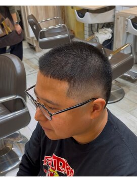 グルーマーズトウキョウ(GROOMER/S TOKYO) buzzmullet　バズマレット　GROOMERSTOKYO太田