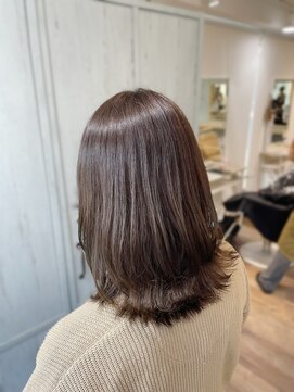 シュシュバイジャガラ 千葉駅北口店(chou chou byJAGARA) オリーブグレージュ［chouchou千葉・千葉駅］