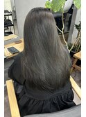 透明感グレージュカラー