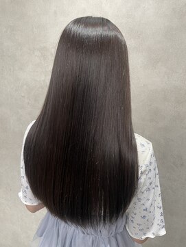 ルノン シェリー(LUNON cheliy) 黒髪クラゲヘアーオリーブグレー小顔ココアベージュ