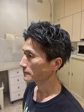 ナチュラル刈り上げメンズショート40代50代