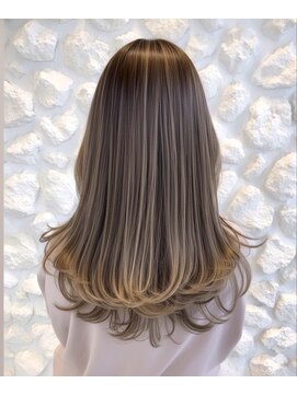 モアナ ルア バイ ヘッドライト 平塚店(Moana Lua by HEADLIGHT) Moana【平塚】#バレイヤージュ#レイヤーカット#ブリーチ