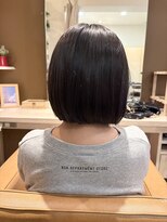 ブロッサム 東久留米店(Blossom)&nbsp;20代30代◎前下がりボブショート×韓国風シースルーバング