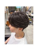 艶感と束感で魅せる大人フェザー