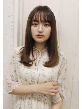 オペラ(OPERA by BALLET HAIR) シースルーバングとロング