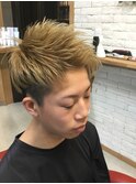 尊風金髪ショート