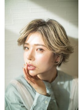 アトリエ リッツ(ATELIER RITZ) ☆キュート振り向きショートスタイル☆