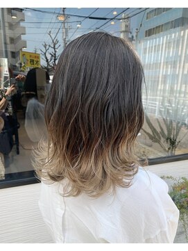 リリオ(Lilio) グラデーションカラー