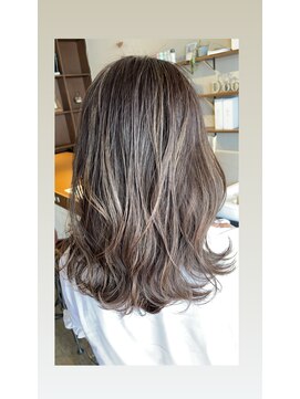 ヘアーアンドライフ ドア(hair&life Door) ハイライト×ヌーディーベージュ