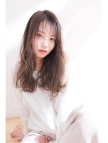 カリテス(XARITES)&nbsp;20代30代40代大人かわいい柔らかい透け感無造作ウェーブ