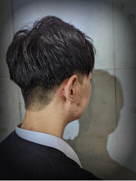 バーバーバー 八広(BARBER-BAR) ツーブロックマッシュ