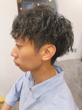ラルゴ ヘアー(LARGO Hair) ツイストパーマ