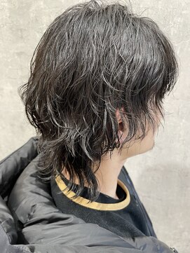 リースリー(Re.3 connecting beauty) ミディアムウルフパーマ