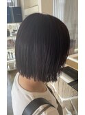 ぱつっとボブ