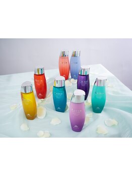 髪の綺麗な女性に人気の『Aujua』豊富なラインナップできっとあなたにベストな逸品がみつかるはず♪