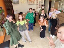 アース 佐賀夢咲店(HAIR&MAKE EARTH)の雰囲気（女性スタッフが多く、チームワーク抜群です。）