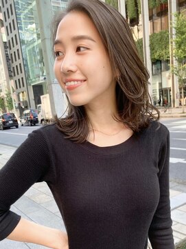 ビュートリアム265(BEAUTRIUM 265) ◎ミディアムレイヤー/レイヤーカット/くびれヘア/秋カラー/暗髪