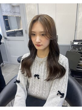 ロンドイディールバンダイ 新潟万代(Lond ideal) 冬おすすめ透明感カラー