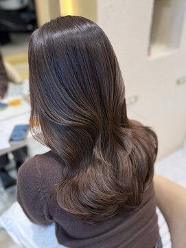 プアメリア 名古屋(Puamelia) ベージュ/チョコレートブラウン/艶カラー/ケアカラー/髪質改善