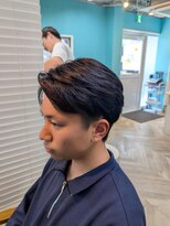 ホロー(Hollow)&nbsp;韓国風センターパートスタイル