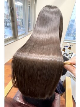 グランルッソ 岡山イオン前(GRAN LUSSO) ・美髪矯正ストレート（3/30）