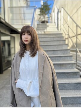 トロワ 高崎(TROIS.) ミディアムレイヤー