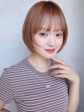 イルウィ(irwi)&nbsp;【門前仲町】ハッシュカットナチュラルショート　ベージュカラー