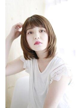 シュシュット(chouchoute) 吉祥寺ヴェールウェーブブルージュ美髪似合わせカットアシメ/095