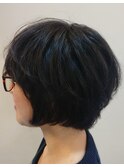 【20代】メガネが似合う暗髪ボブ＆シャギー