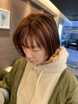 サロンドエースラッシュエー(SALON DE A/A) イルミナコーラル×プリミエンスオレンジ