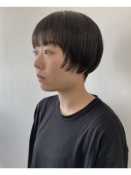 フィル(fil) 刈り上げマッシュ