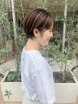 アース 大曽根店(HAIR&MAKE EARTH) ころっとショートボブ