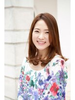フォルム アージュ FORME age ナチュラルストレート