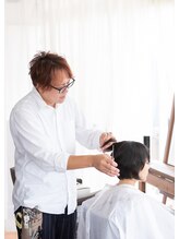 ヘアアンドアクイユパヴェ&nbsp;袴田 桂司