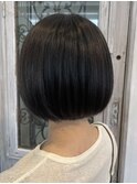 内巻き丸みボブ