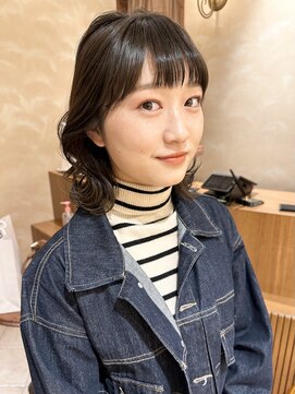 ビュートリアム265(BEAUTRIUM 265) ミディアム/くびれレイヤー/レイヤーカット/顔周りカット/銀座