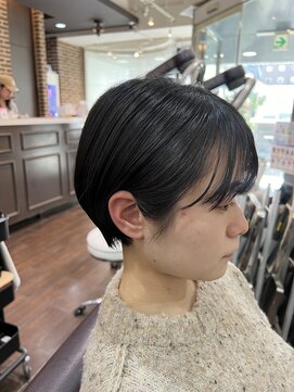 ヘアーアンドメイク ビス(HAIR&MAKE bis) ショートカット/ひし形/ショートボブ/30代/40代/50代【松苗学】