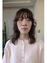 スタニング 渋谷(STUNNING.) ミディアムパーマ レイヤーパーマ ゆるめパーマ 大きめカール