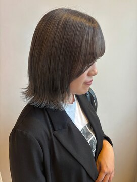 ブローチ(broche) 透明感グレージュ